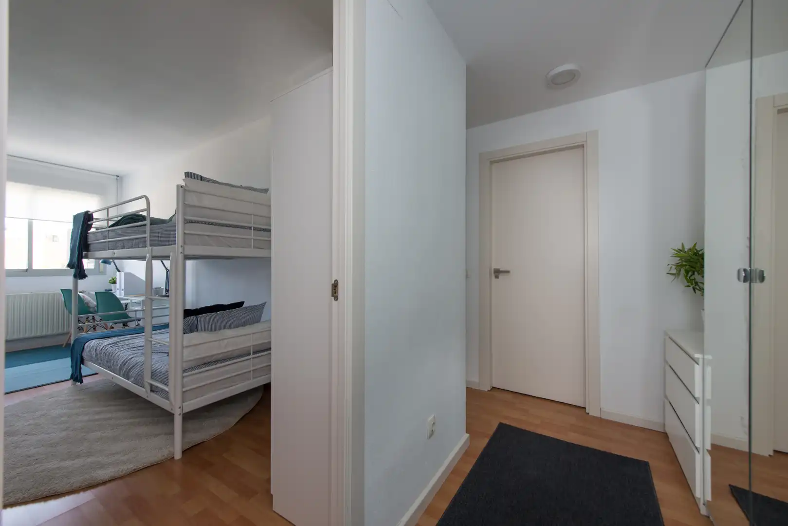 Habitación de Piso en venta en Madrid con Aire acondicionado, Trastero y Piscina comunitaria