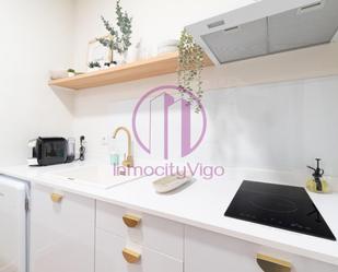 Kitchen of Flat to rent in Vigo   with Heating