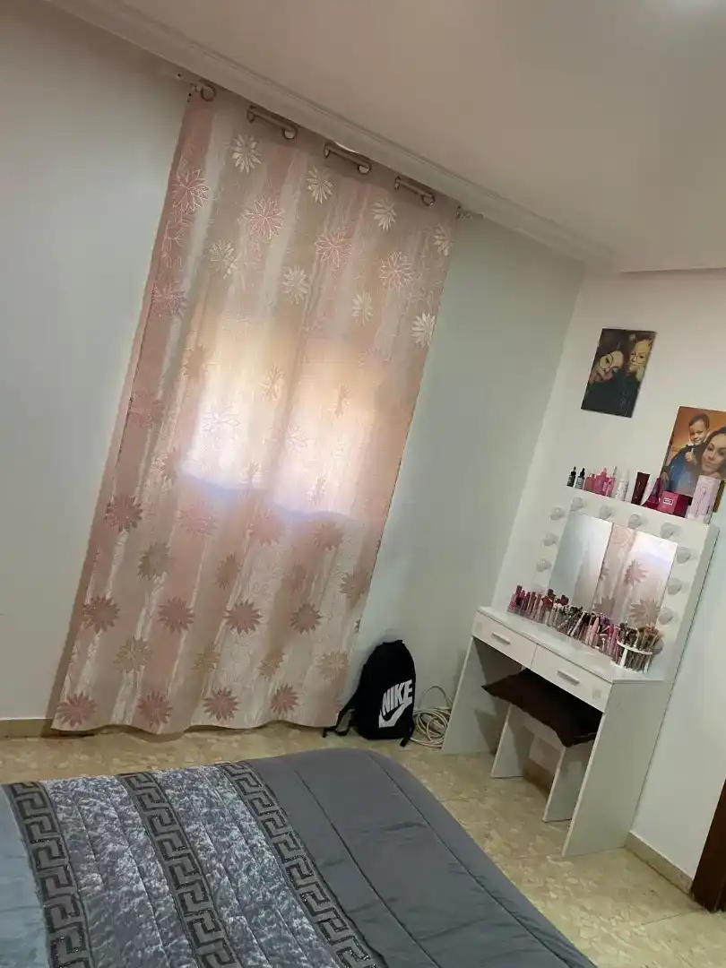 Dormitori de Casa adosada en venda en Puertollano amb Aire condicionat