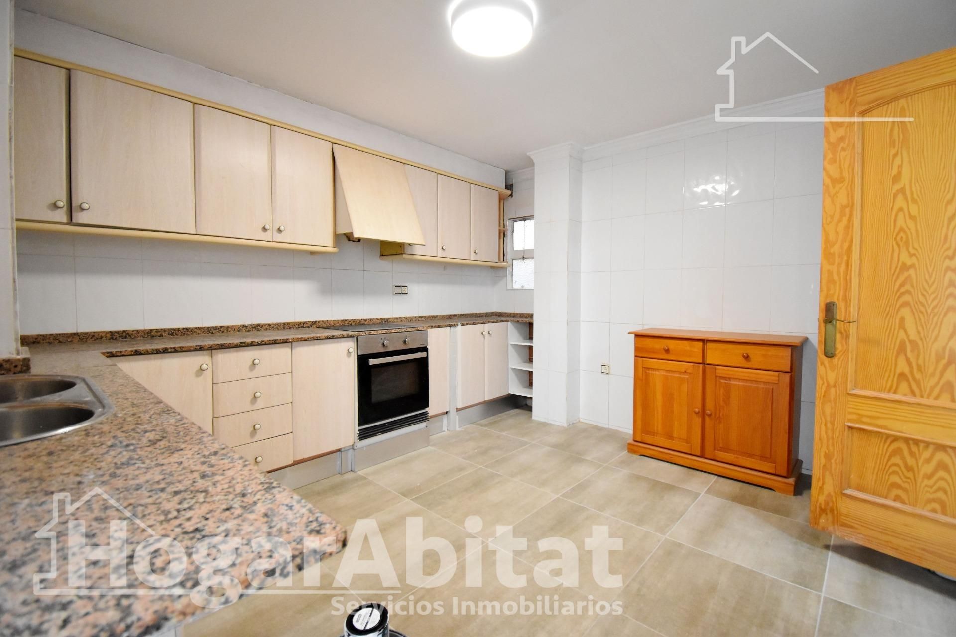 Küche von Wohnung zum Verkauf in Vilallonga / Villalonga mit Abstellraum