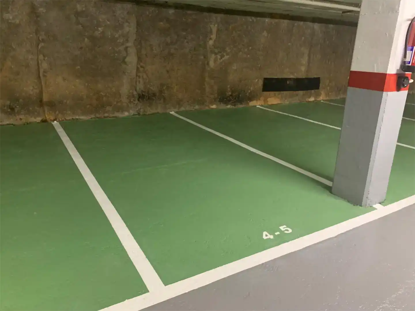 Aparcament de Garatge en venda en Barcelona