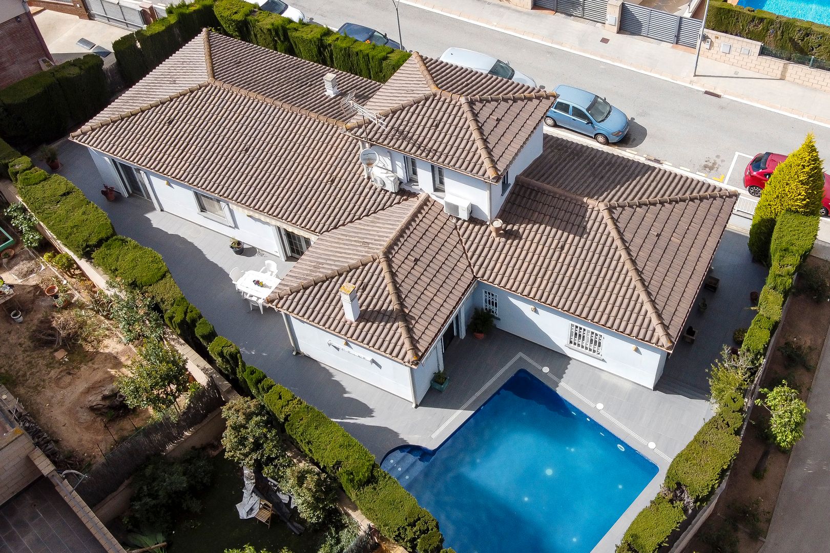 Vista exterior de Casa o xalet en venda en Martorell amb Aire condicionat, Calefacció i Jardí privat