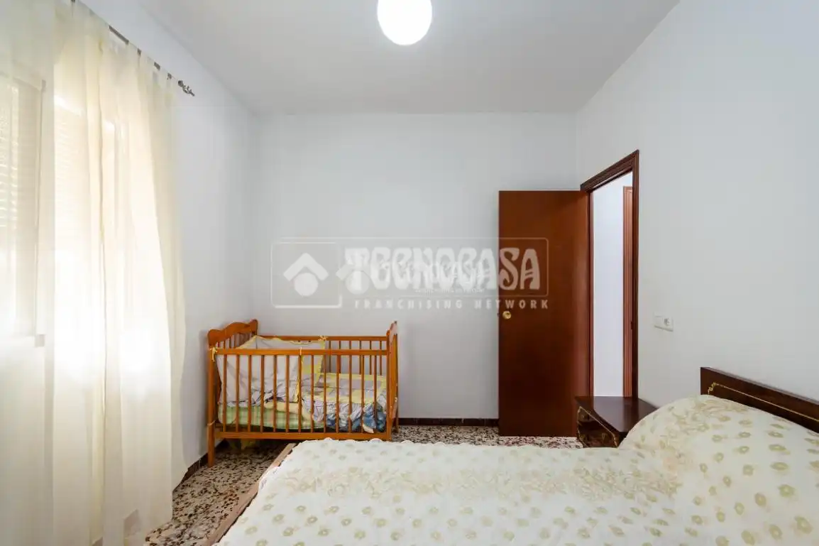 Casa rústica amb jardí en venda a Cútar, imagen 18