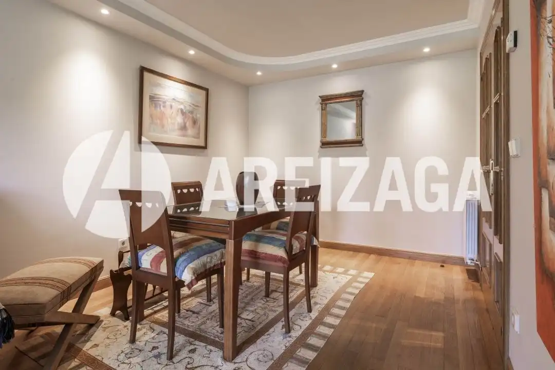 Dining room of Flat for sale in Donostia - San Sebastián   with Heating, Terrace and Storage room
