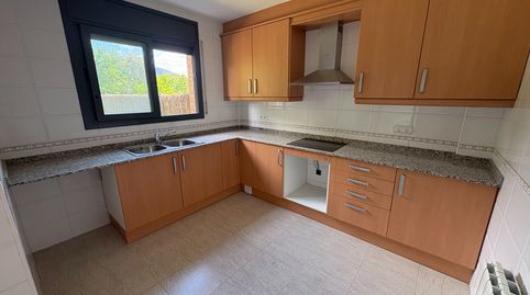 Foto 4 de Casa adosada en venta en Vallgorguina, Barcelona