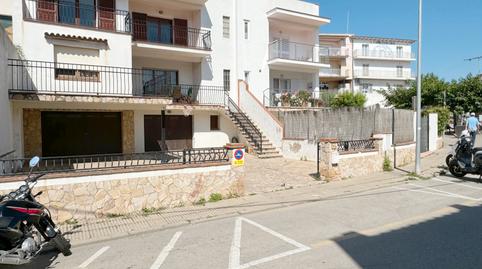 Foto 3 de Casa adosada en venta en Carrer Tramuntana, 4, Eixample Residencial, Girona
