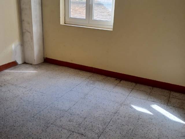 Local comercial en Alquiler en Avenida Cervantes, 14 en Viveiro