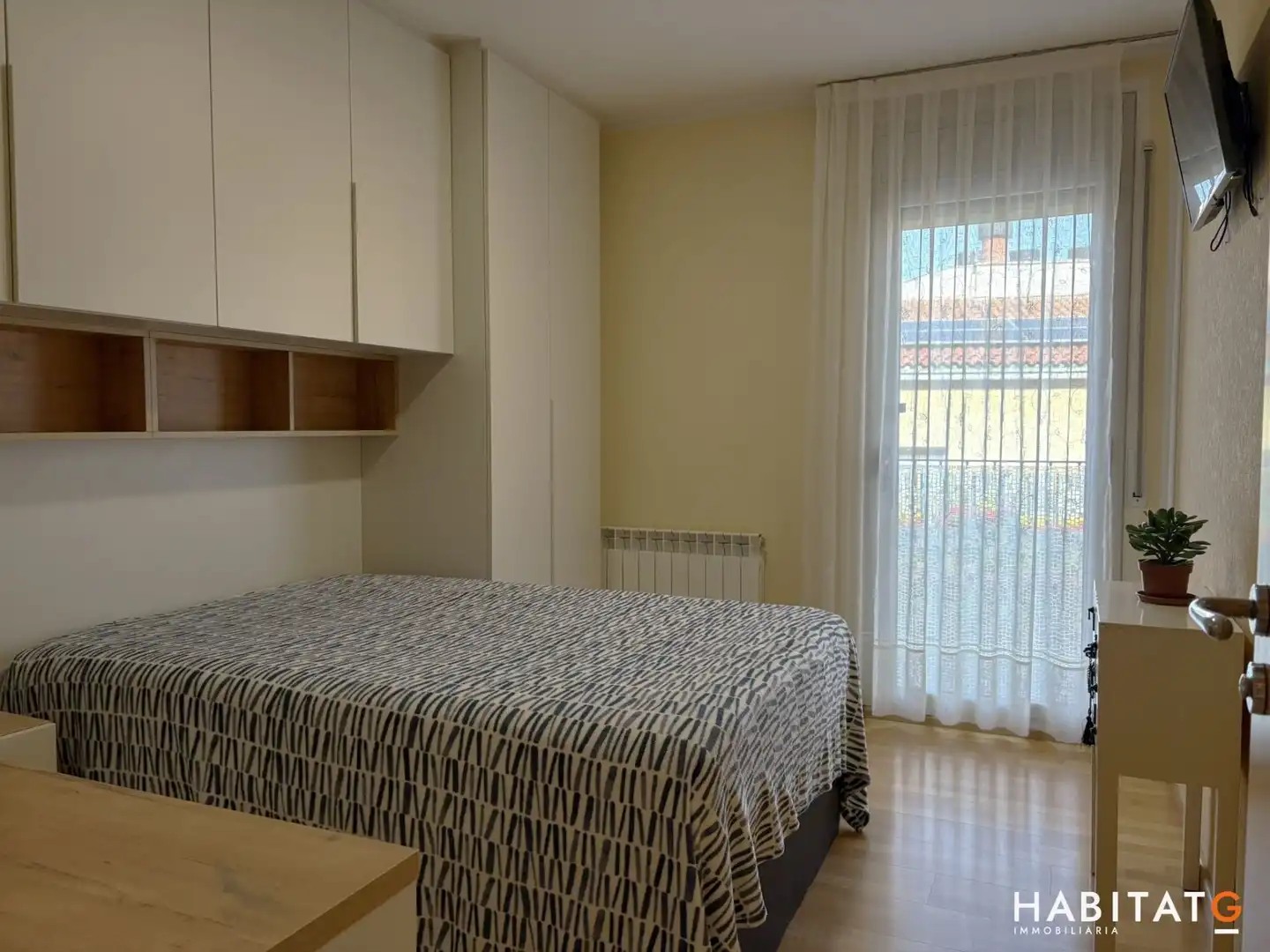 Bedroom of Flat for sale in Bellpuig  with Air Conditioner and Heating
