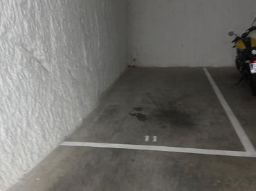 Motorbike to rent in Centre
