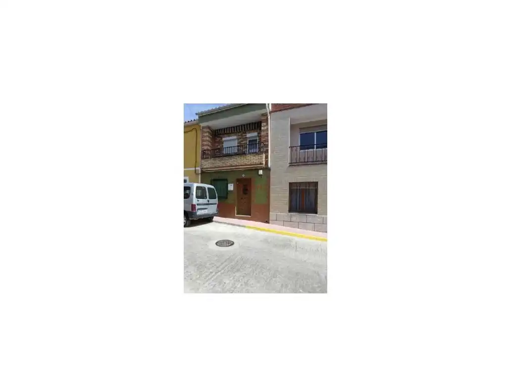 Casa in vendita a Santiago de Alcántara