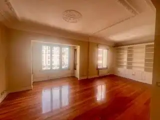 Sala de estar de Piso de alquiler en Bilbao  con Calefacción y Balcón