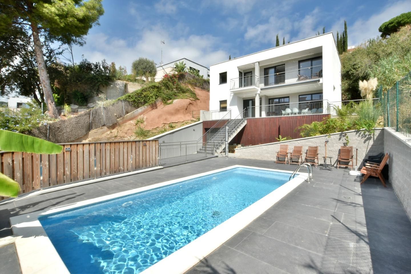 Piscina de Casa o chalet en venta en Calella con Aire acondicionado, Jardín privado y Terraza