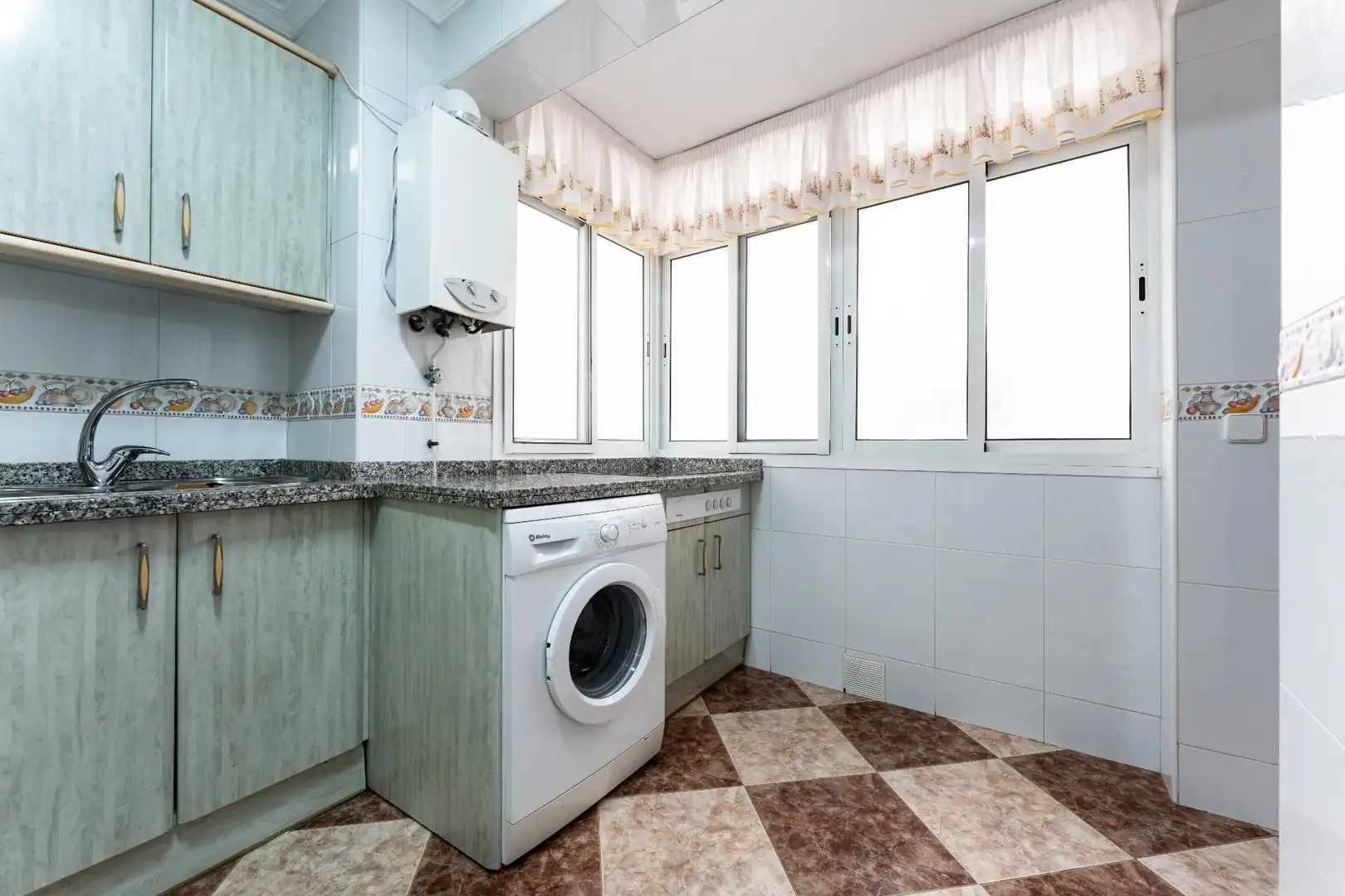 Cocina de Piso en venta en Málaga