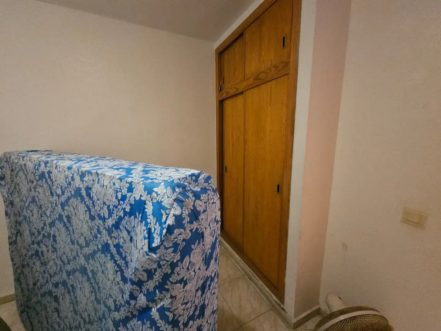 Dormitori de Pis en venda en Torrevieja amb Aire condicionat, Terrassa i Moblat