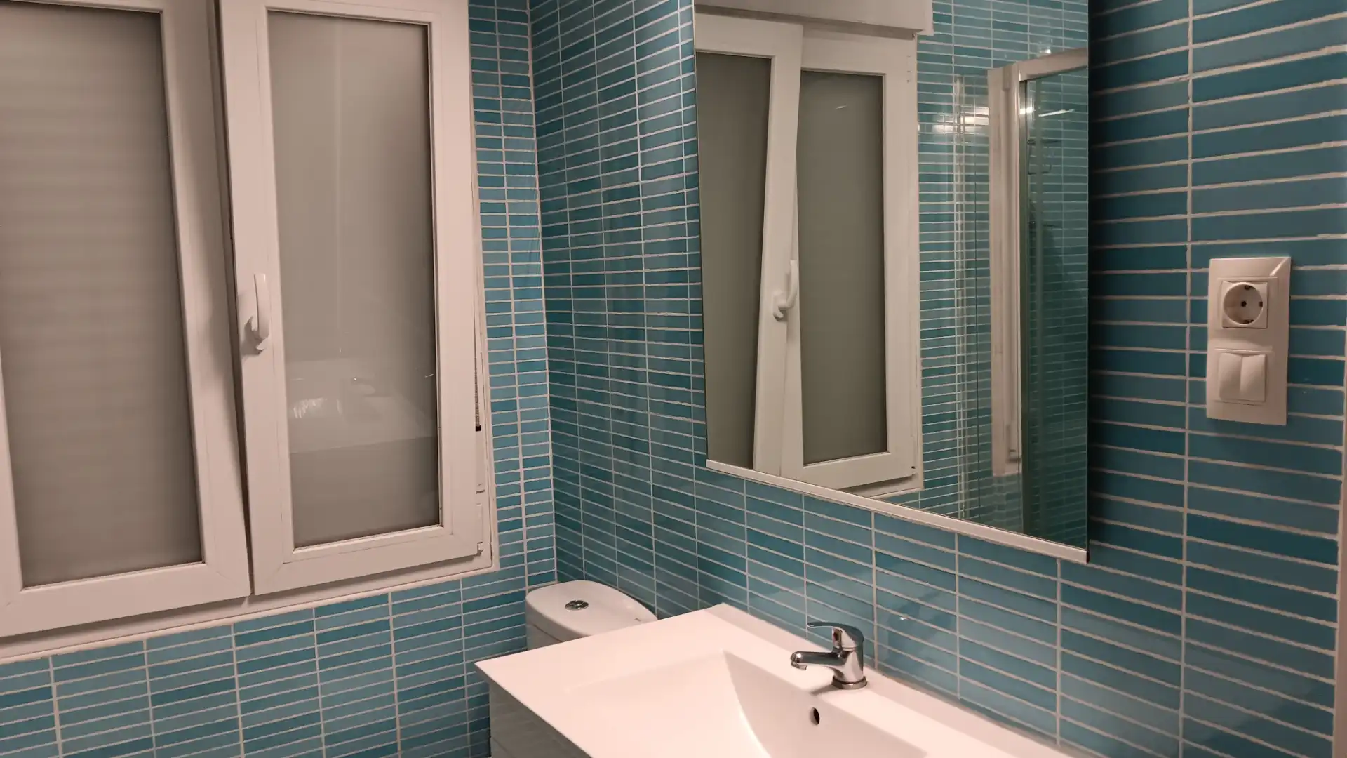 Bany de Apartament en venda en Zaragoza amb Aire condicionat, Calefacció i Parquet