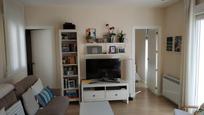 Living room of Flat for sale in  Madrid Capital  with Air Conditioner, Heating and Furnished