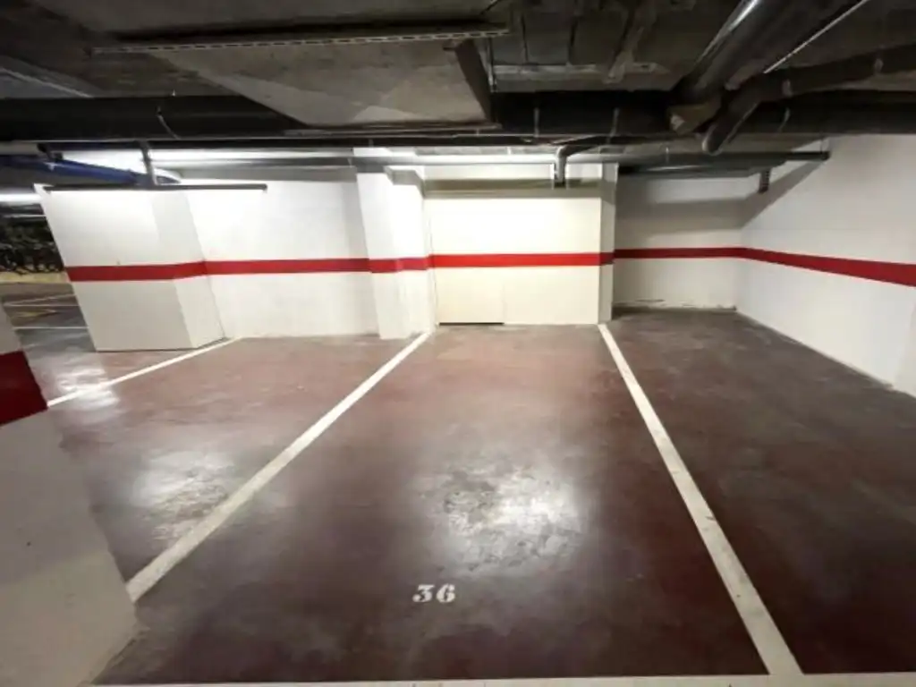 Parking of Attic for sale in Roses  with Air Conditioner, Heating and Furnished