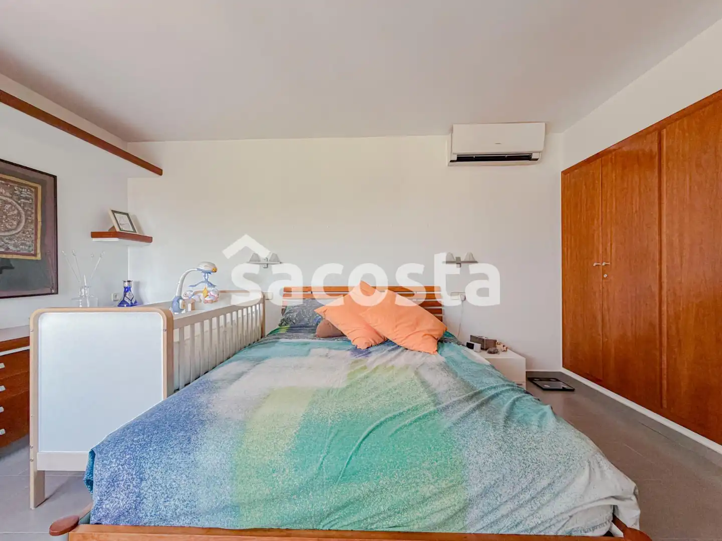 Schlafzimmer von Haus oder Chalet zum Verkauf in Lloret de Mar mit Klimaanlage, Heizung und Terrasse