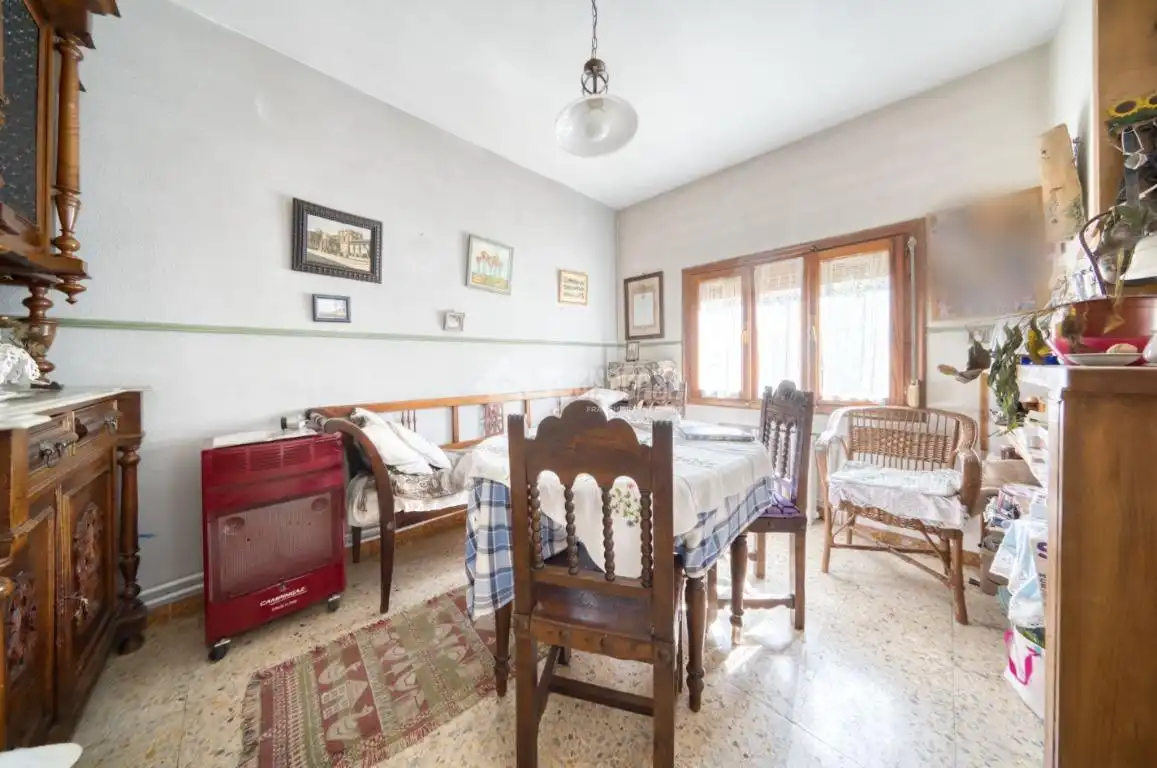 Menjador de Casa o xalet en venda en Arroyo de la Encomienda amb Terrassa i Traster