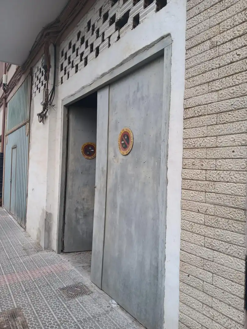 Local comercial en venda a Balmaseda, imagen 4