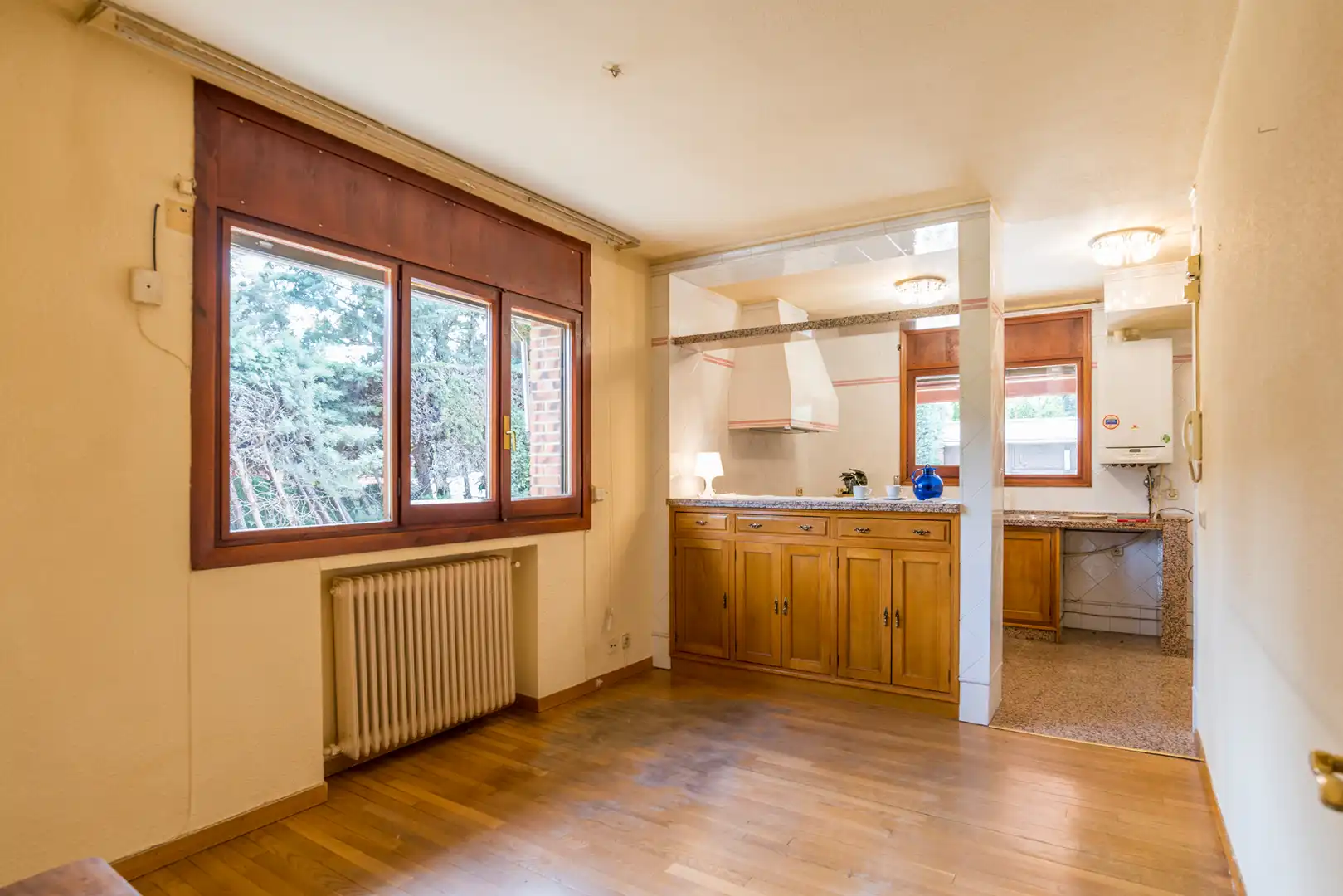 Kitchen of Houses for sale in Pozuelo de Alarcón  with Air Conditioner, Heating and Private garden