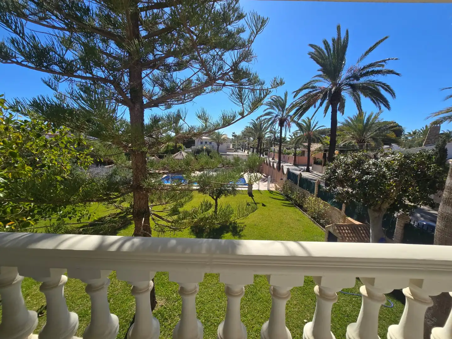 Jardí de Casa o xalet en venda en Orihuela amb Aire condicionat, Calefacció i Jardí privat