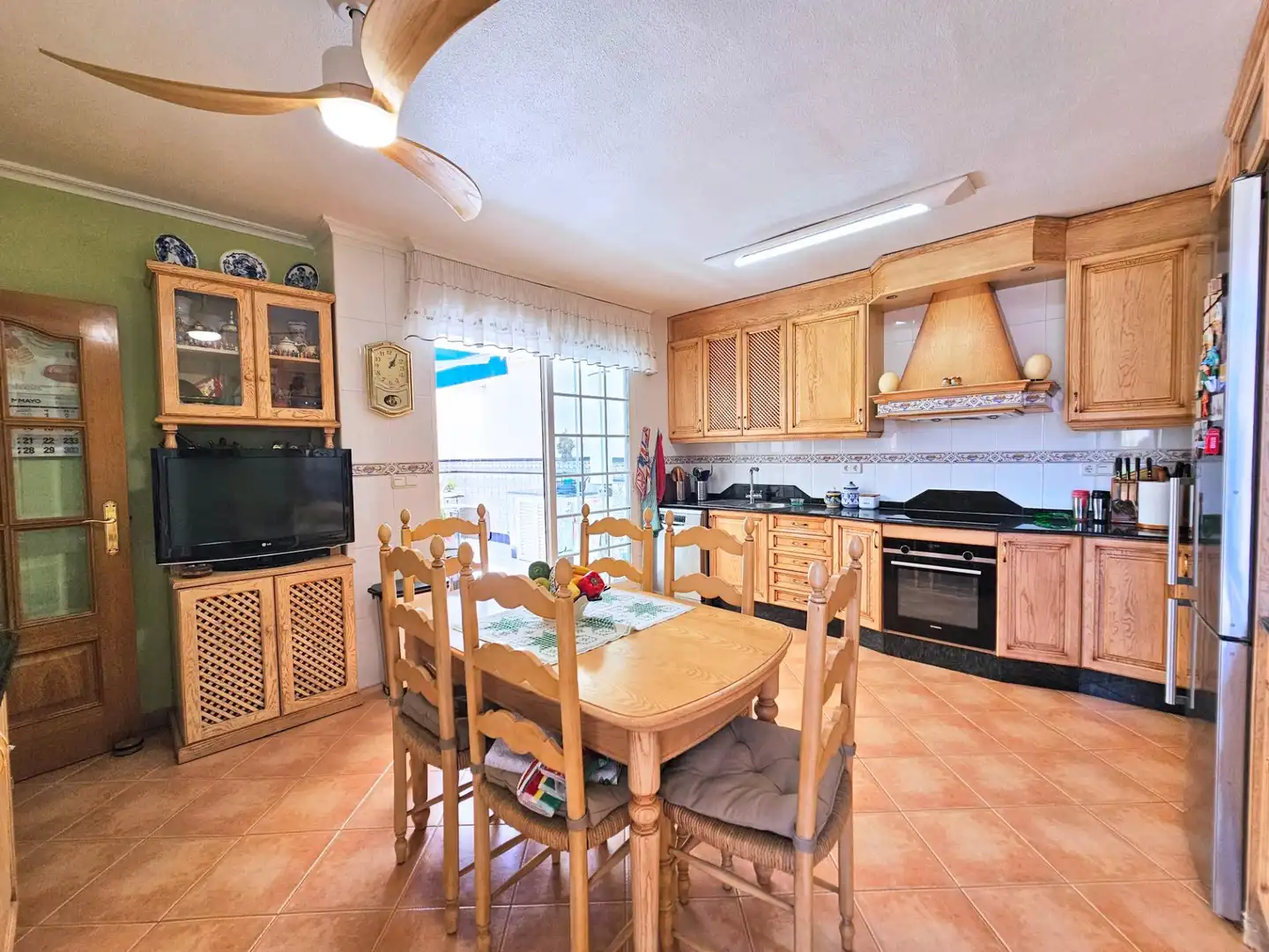 Cocina de Casa o chalet en venta en Cartagena con Aire acondicionado, Jardín privado y Terraza