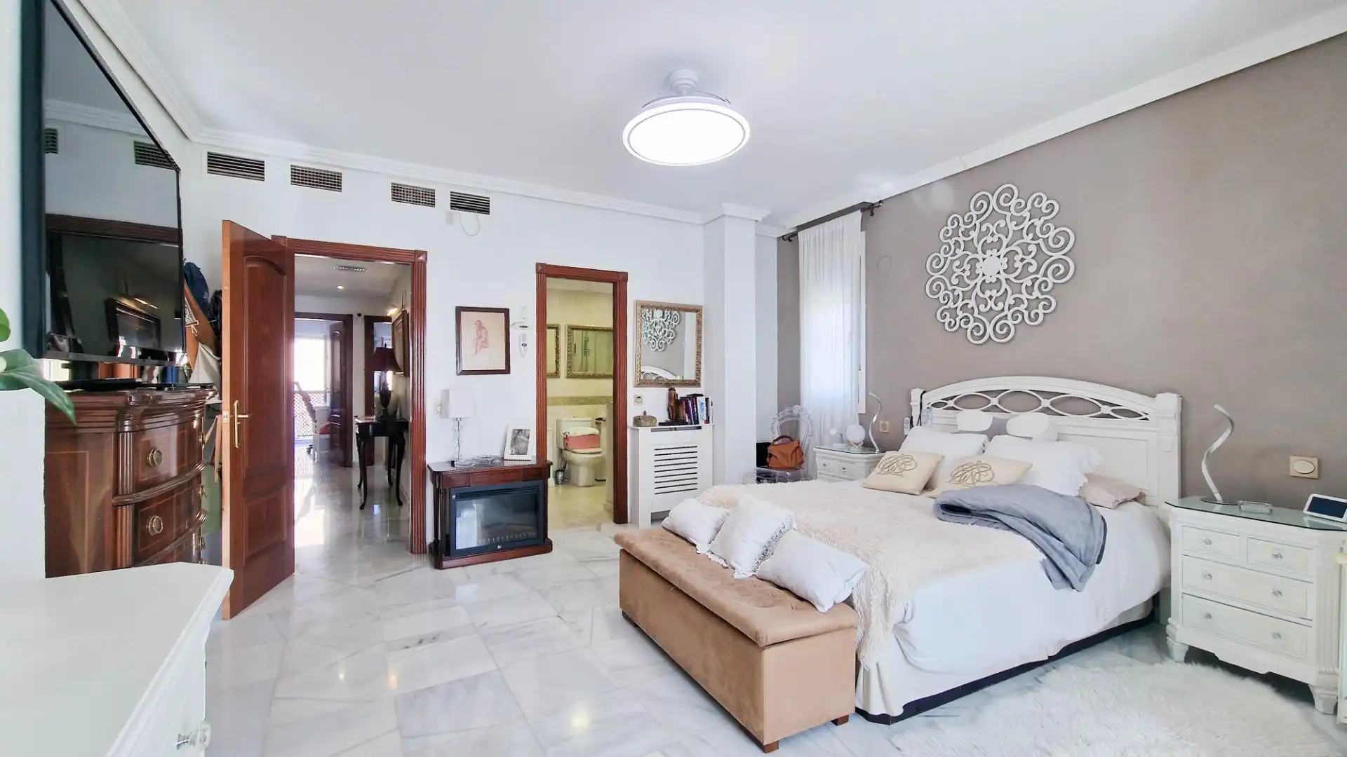 Dormitori de Casa adosada en venda en Badajoz amb Aire condicionat, Jardí privat i Terrassa