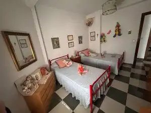 Dormitori de Casa o xalet en venda en Doña Mencía amb Terrassa