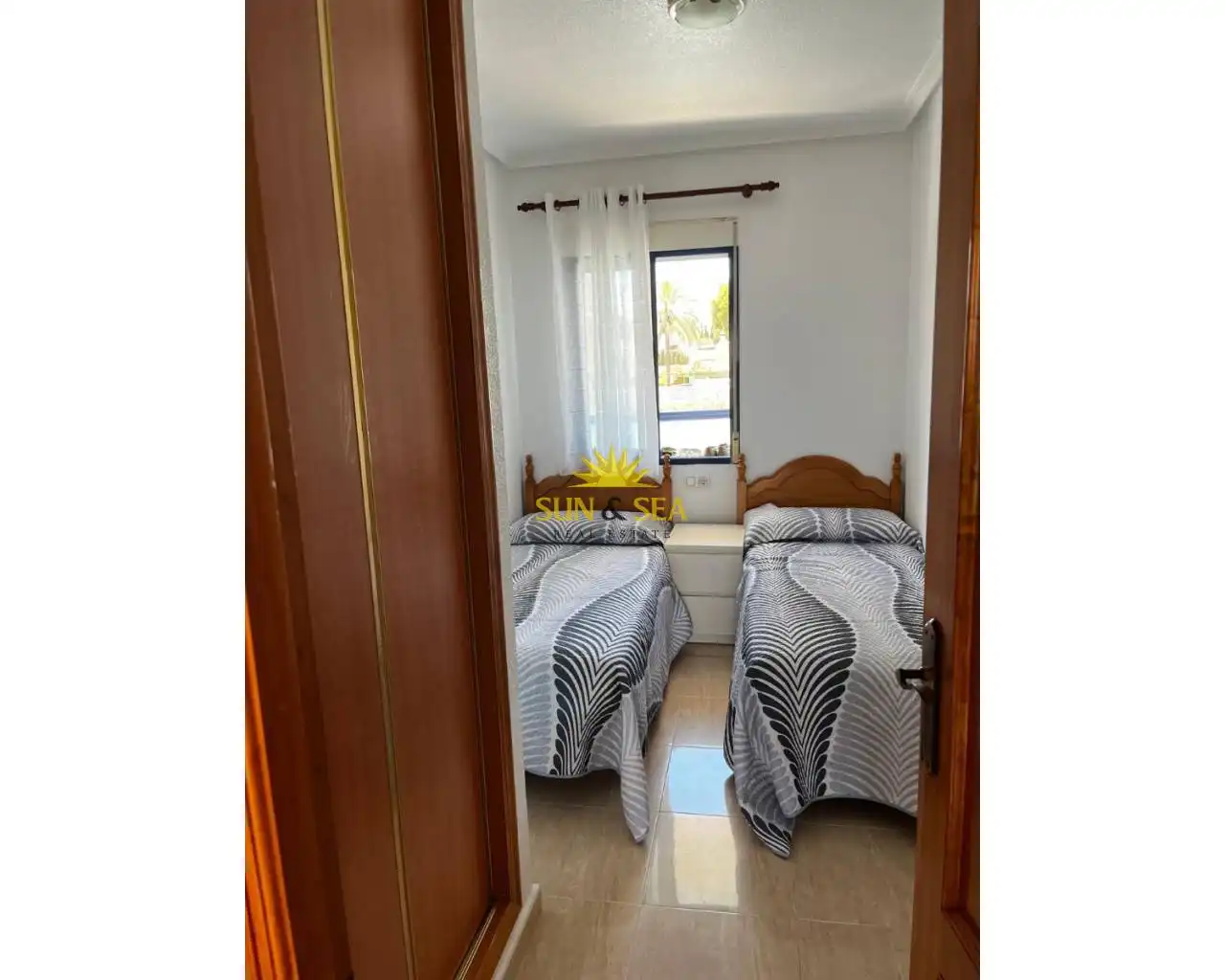 Bedroom of Apartments for rent in Orihuela  with Air Conditioner, Heating and Private garden