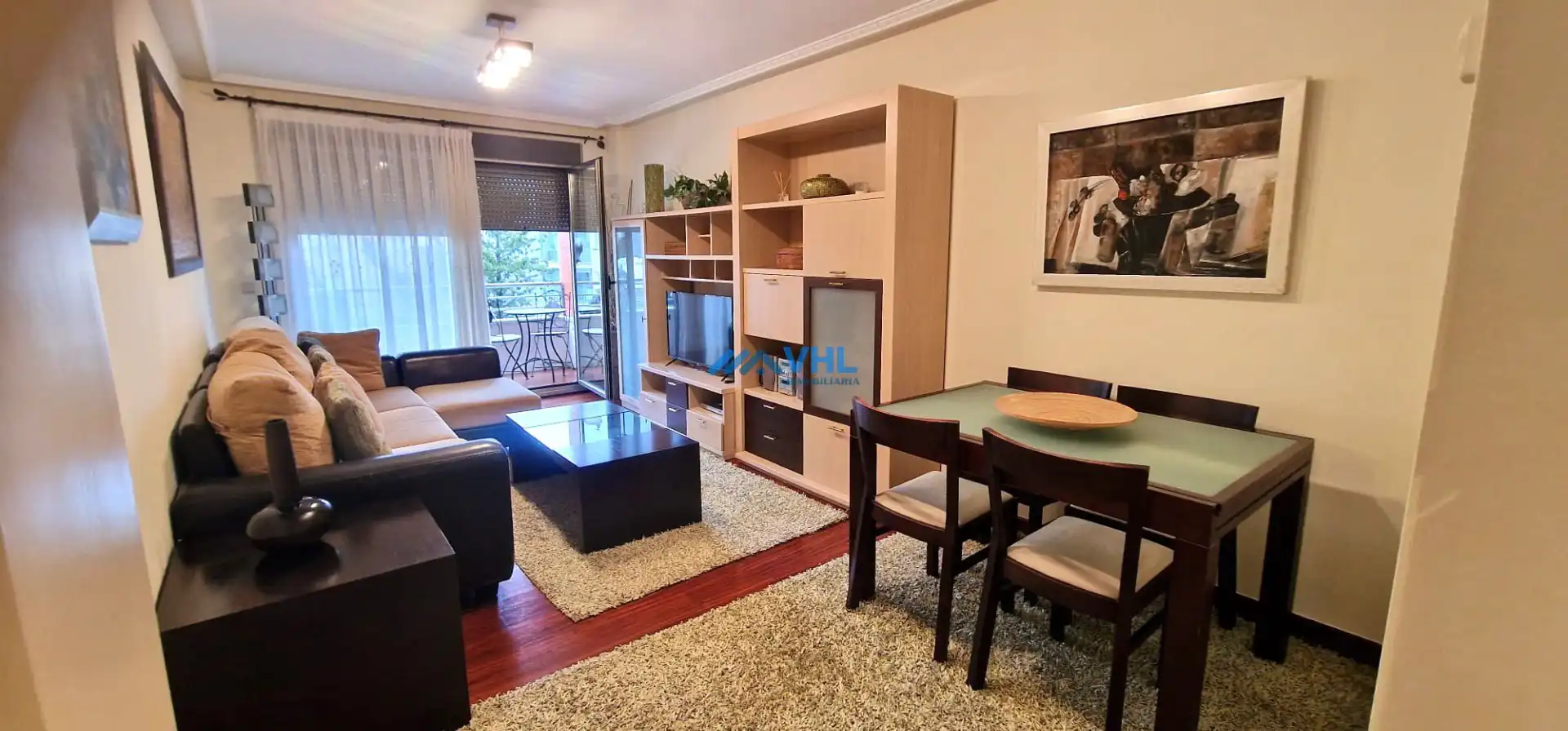 Sala d'estar de Pis de lloguer en Castro-Urdiales amb Calefacció, Terrassa i Moblat