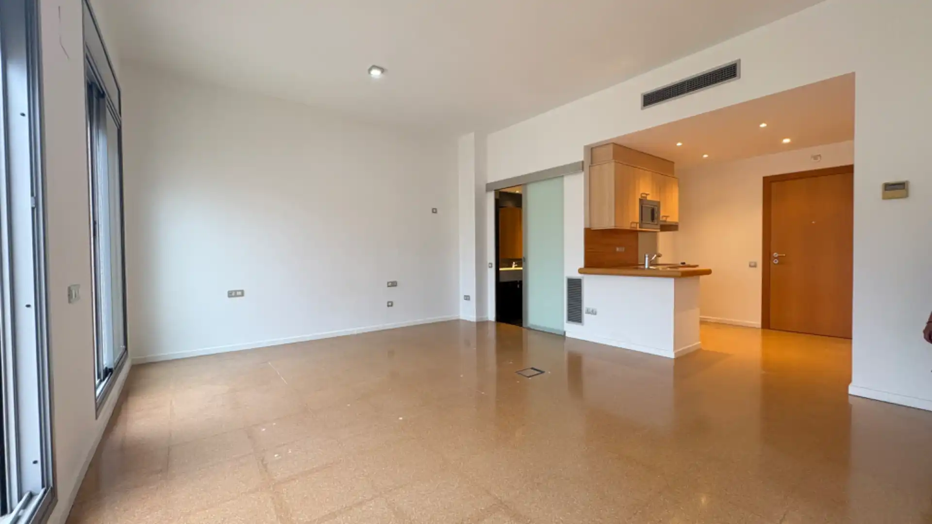 Business premises to rent in Ronda dels Països Catalans, imagen 3
