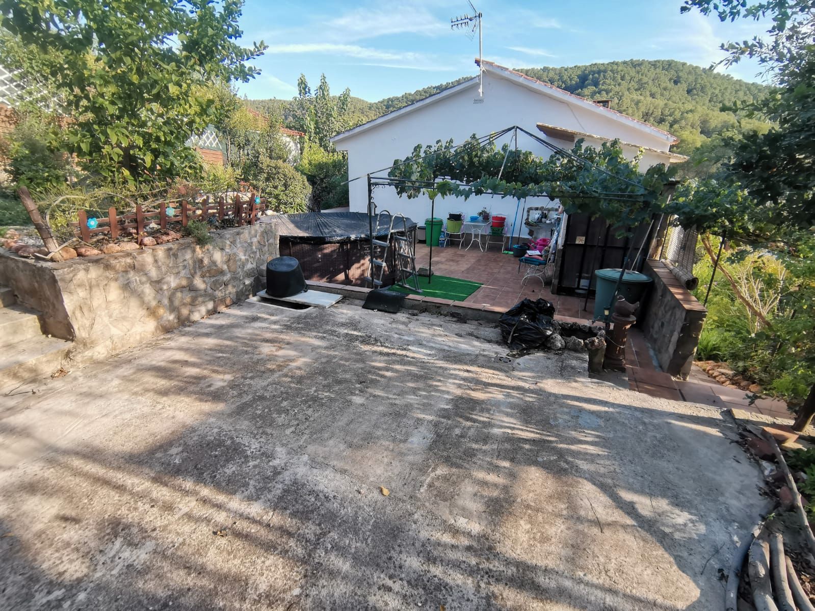 Garden of House or chalet for sale in Cervelló  with Air Conditioner, Heating and Parquet flooring