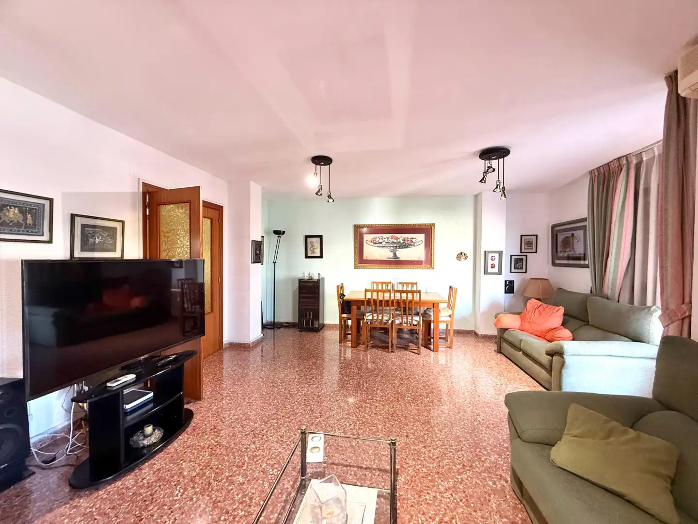 Sala de estar de Piso en venta en Valencia con Aire acondicionado, Terraza y Balcón