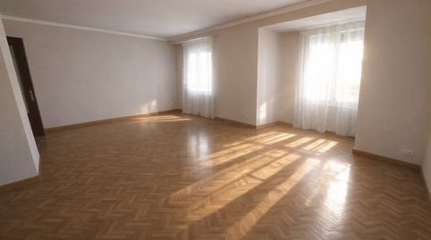 Photo 4 of Flat for sale in Calle Canfranc, Paseo Independencia, Zaragoza Capital
