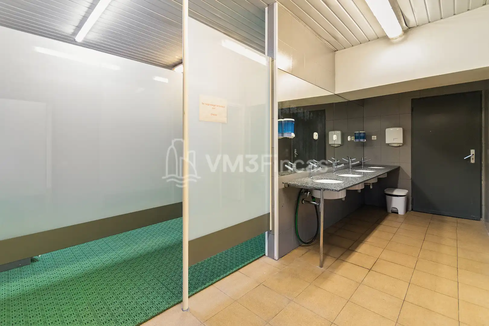 Badezimmer von Büro zur Miete in El Prat de Llobregat mit Klimaanlage, Heizung und Terrasse