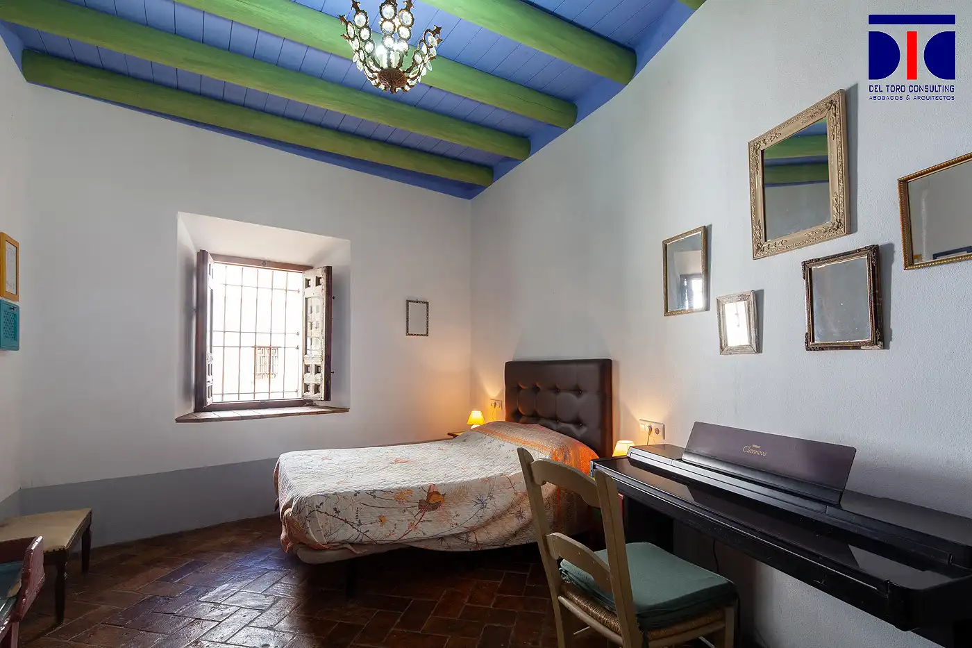 Habitación de Finca rústica en venta en Carmona con Aire acondicionado, Calefacción y Jardín privado