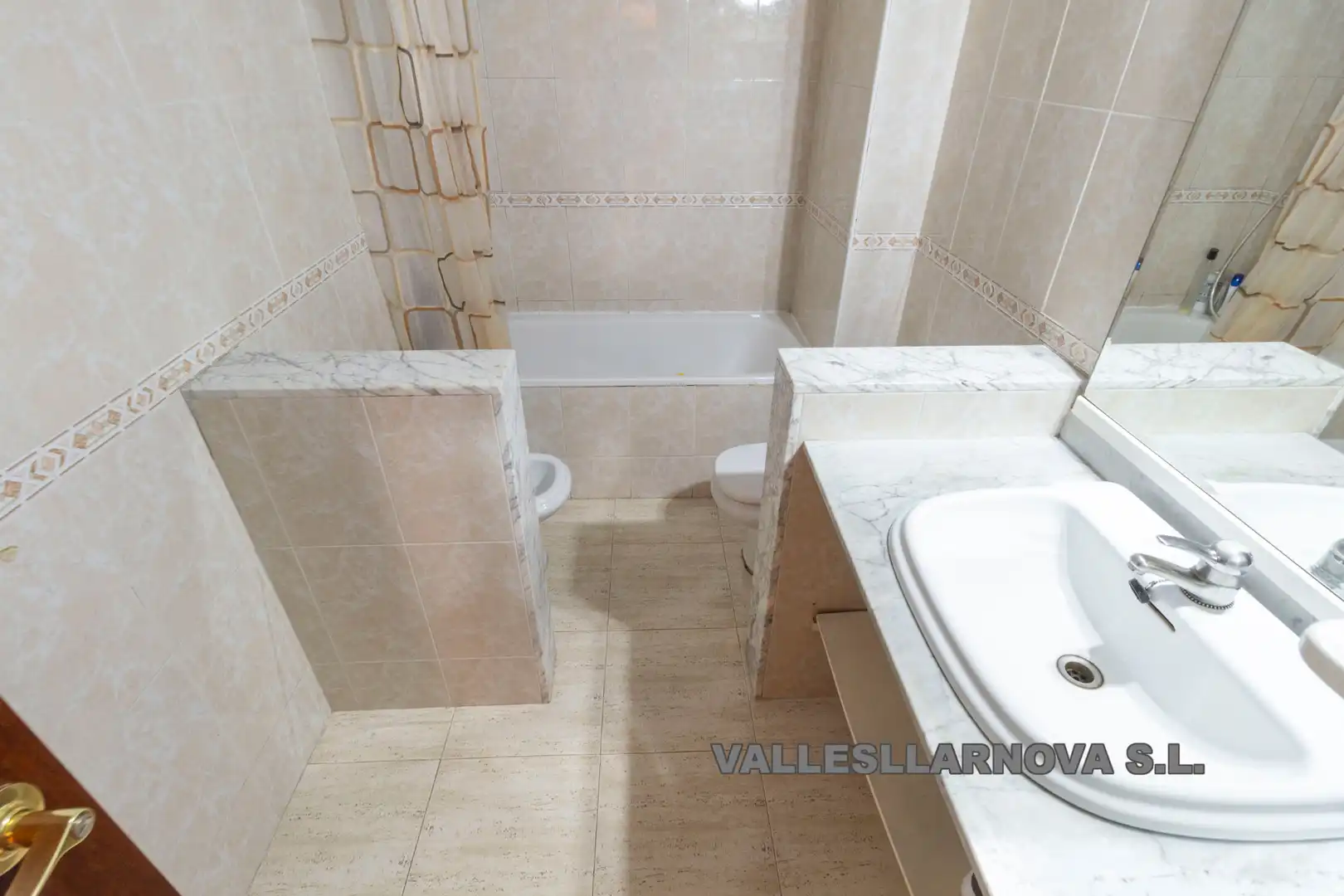 Baño de Piso en venta en Mollet del Vallès con Calefacción y Balcón