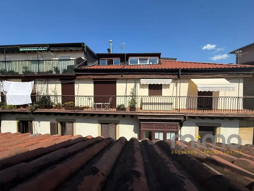 Vista exterior de Piso en venta en Donostia - San Sebastián  con Calefacción, Trastero y Balcón