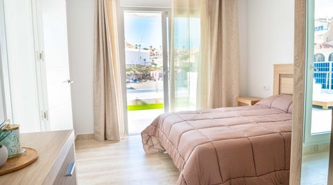 VILLA INDEPENDIENTE CON PISCINA PRIVADA Y SÓTANO CON APARTAMENTO INDEPENDIENTE. LLAVE EN MANO!, imatge 4