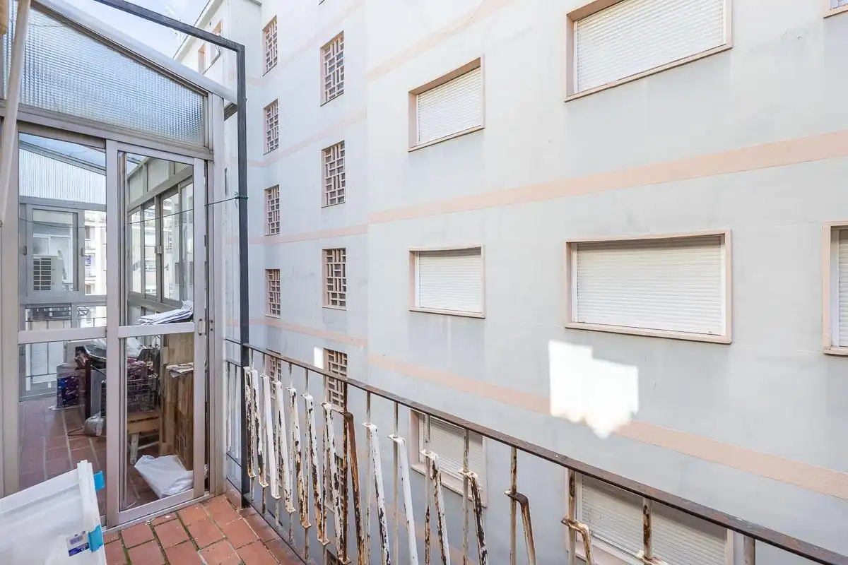 Exterior view of Flat for sale in Granada  with Air Conditioner, Heating and Balcony