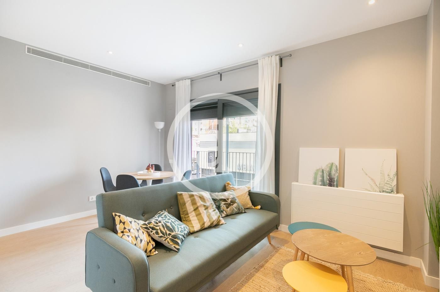 Living room of Flat to rent in  Barcelona Capital  with Air Conditioner, Heating and Furnished