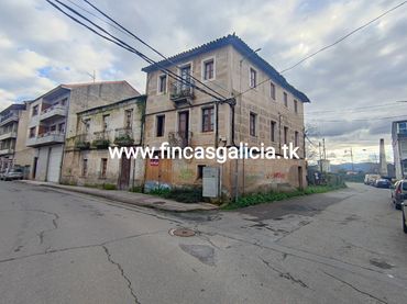 Casa en venda a Rúa de Elle 29