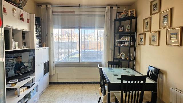Piso en Venta en Vallpineda - Rocamar