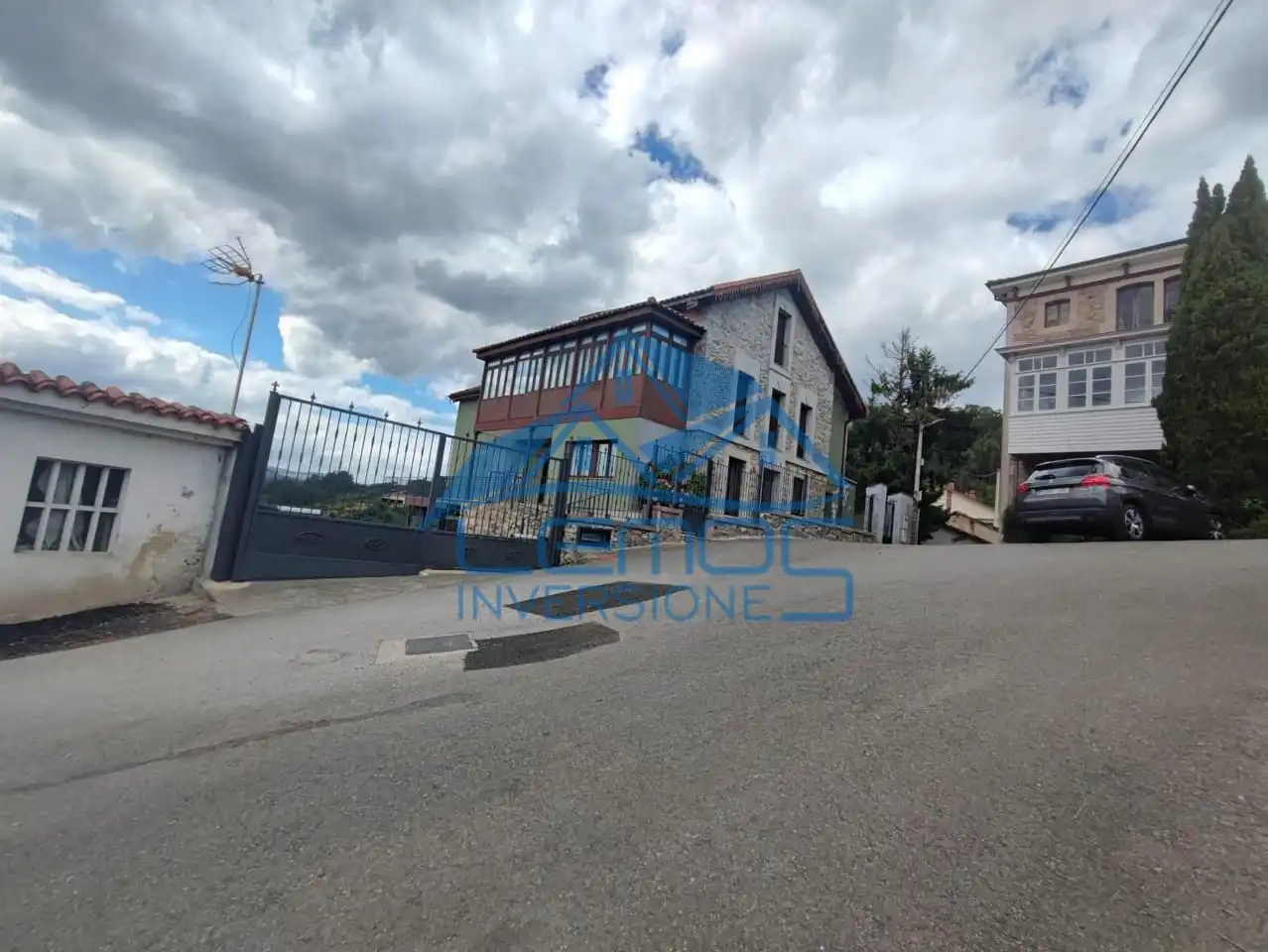 Exterior view of Houses for sale in Candamo  with Air Conditioner, Private garden and Terrace