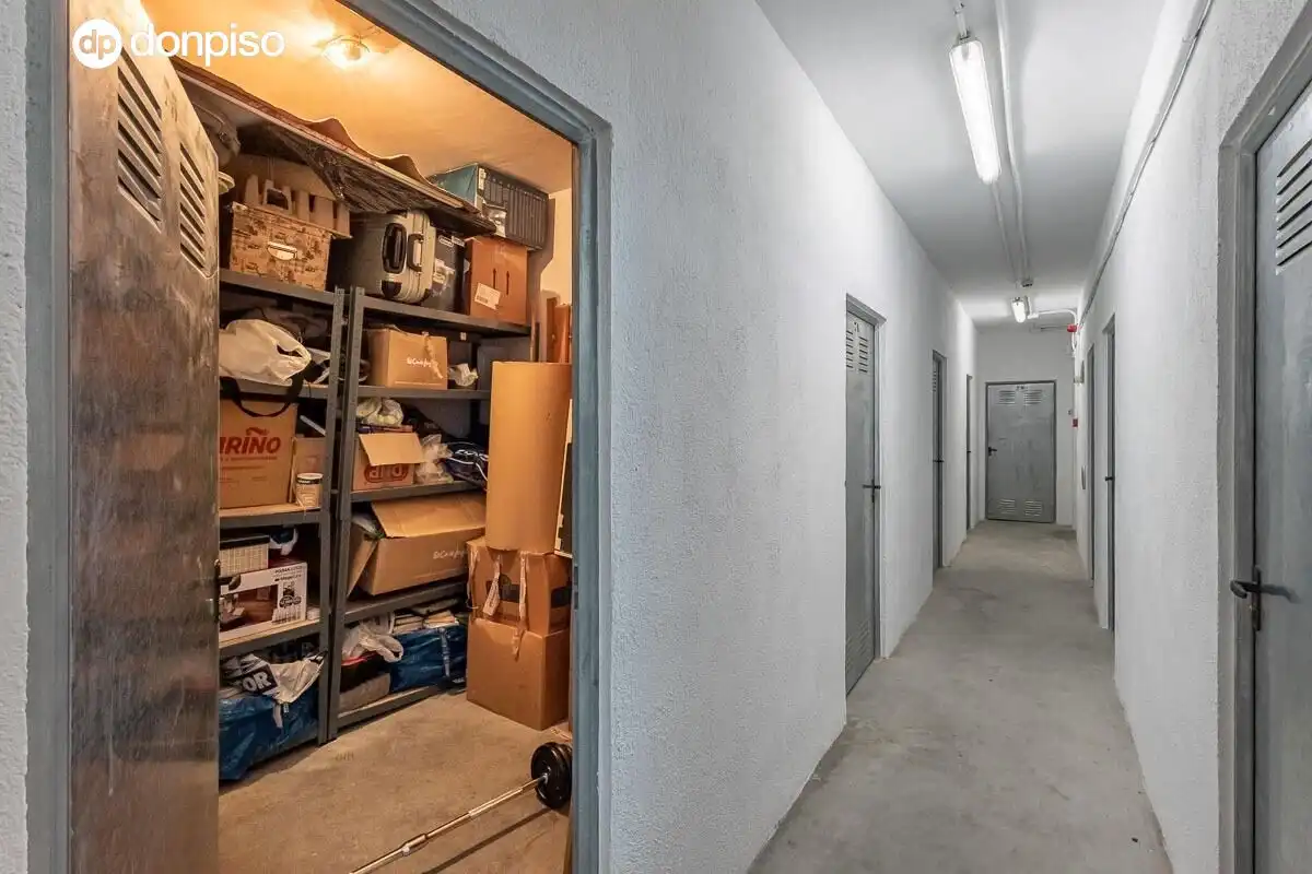 Flat for sale in Granada  with Air Conditioner and Heating