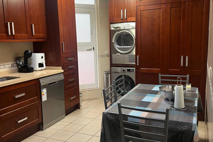 Photo 1 of Flat to rent in Calle del Teatro, Centro- San Felipe - Huerta Fava, Cádiz