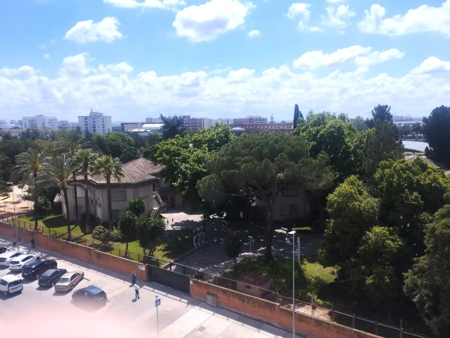 Exterior view of Flat for rent in Jerez de la Frontera  with Air Conditioner, Terrace and Furnished