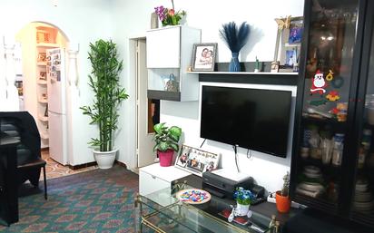 Living room of Flat for sale in  Barcelona Capital  with Air Conditioner, Heating and Furnished