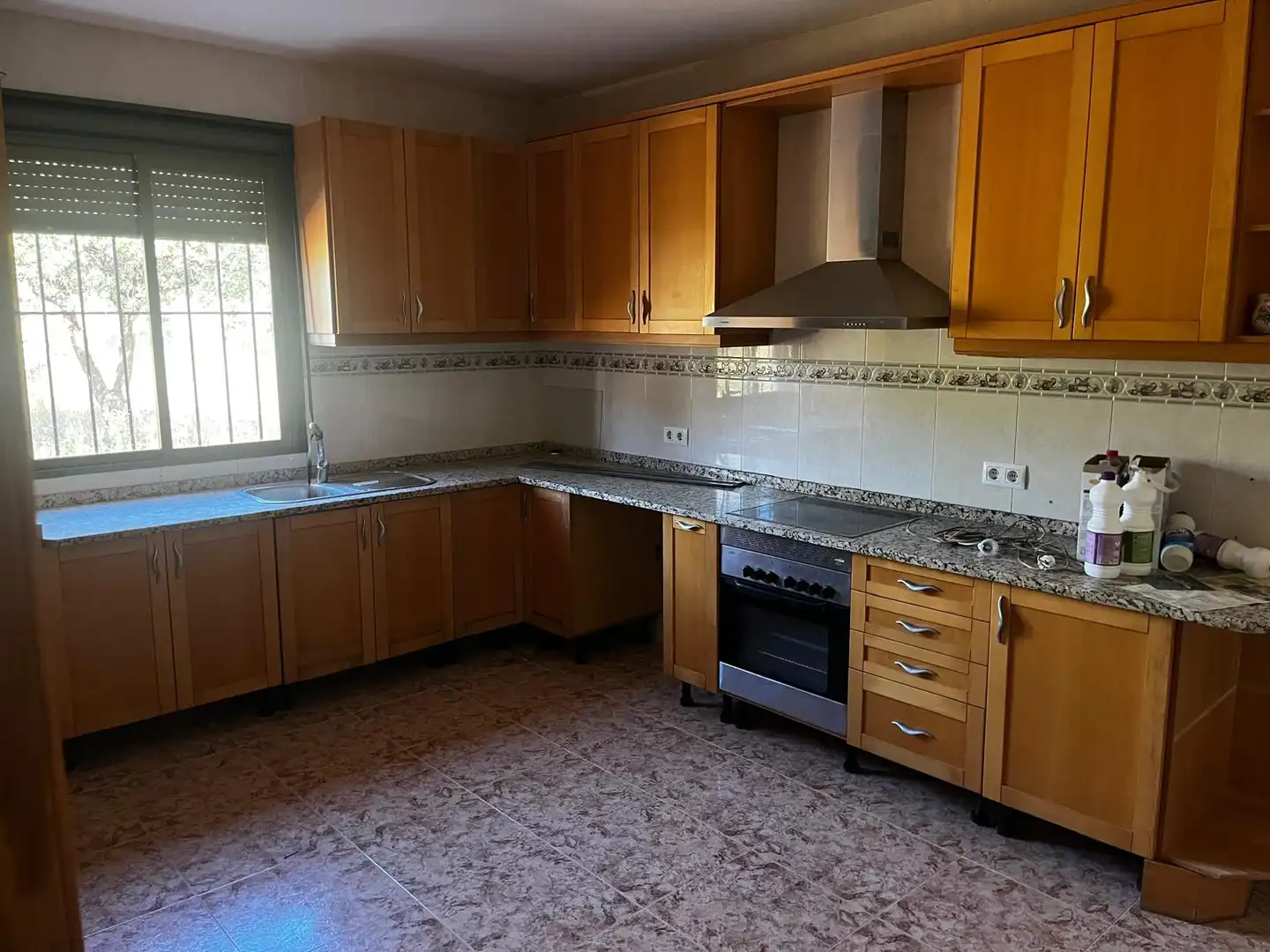 Cocina de Casa o chalet en venta en San Román de los Montes